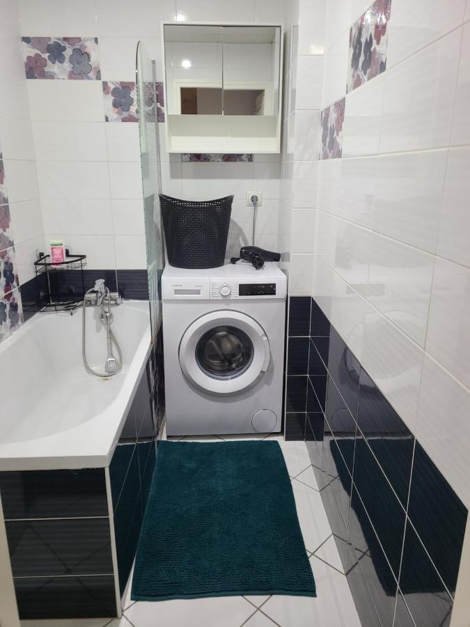 Appartement Meuble Aux Portes De Geneve อานมาส ภายนอก รูปภาพ
